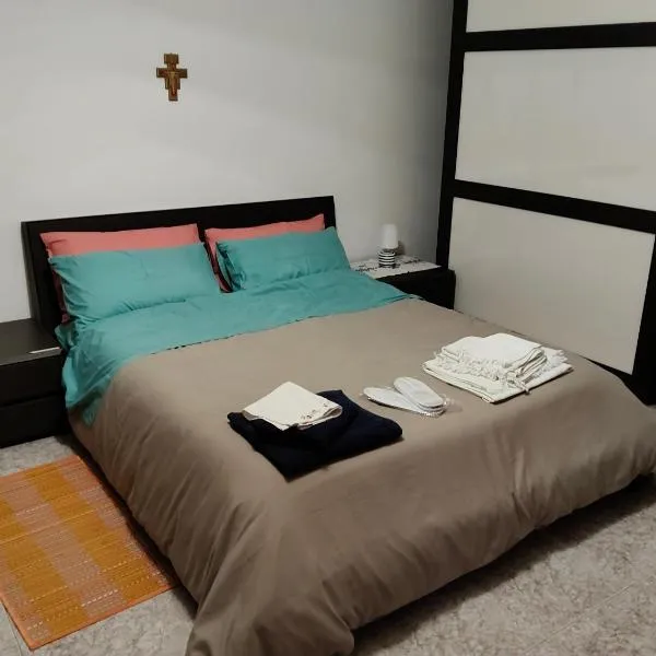 Casa Jesus - suite home，位于Almese的酒店