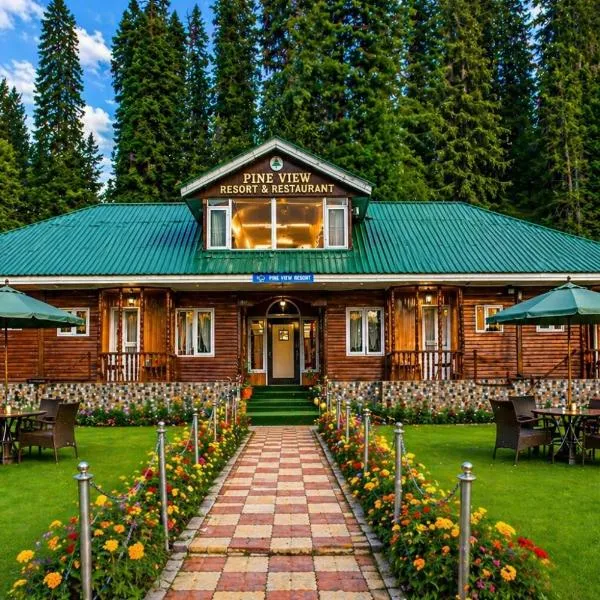Pine View Resort，位于古尔马尔格的酒店