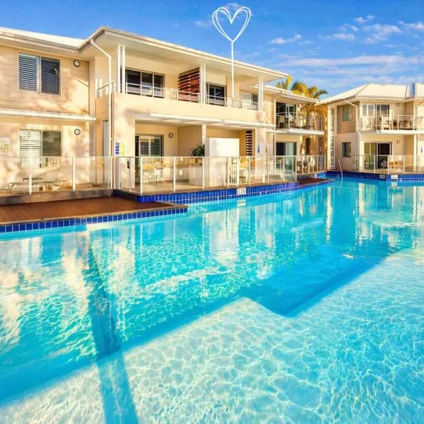 Oaks Pacific Blue Resort - Sea Salt Studio，位于萨拉曼德湾的酒店