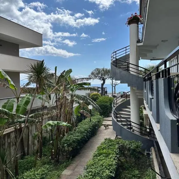 Solemare，位于洛卡卢美拉的酒店