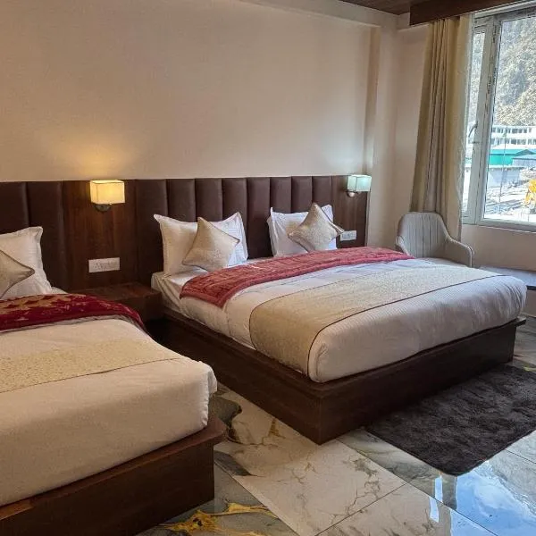 Bhagwati Guest House Badrinath,位于巴德里纳特的酒店