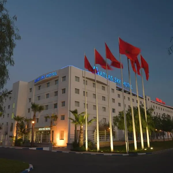 Sky Casa Airport，位于诺阿瑟的酒店