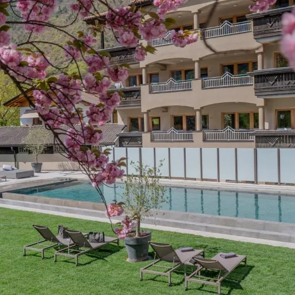 Hotel Kesslwirt，位于Ciardes的酒店
