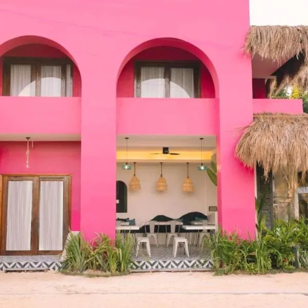 BIG WAVES BOUTIQUE HOTEL SIARGAO，位于卢纳将军城的酒店
