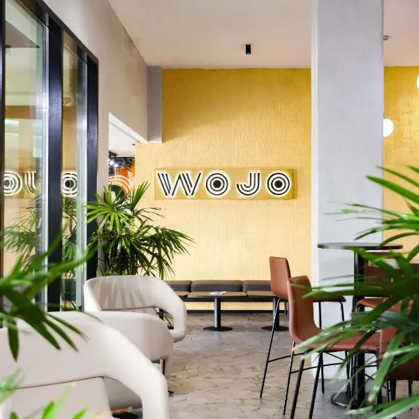 普尔曼阿比让酒店,位于阿比让的酒店