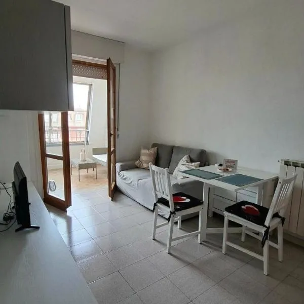 Luna Apartment vicino M2 e Forum Assago，位于阿萨哥的酒店