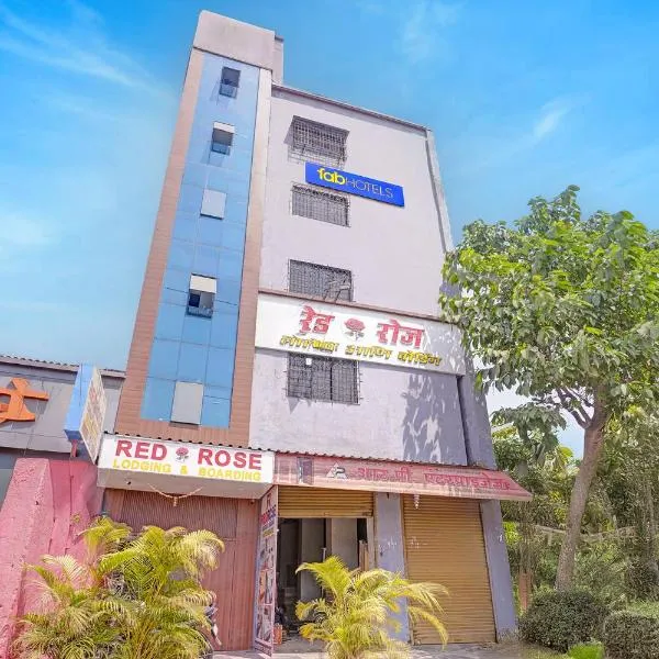 FabHotel Red Rose Palghar，位于Nale Sopāra的酒店