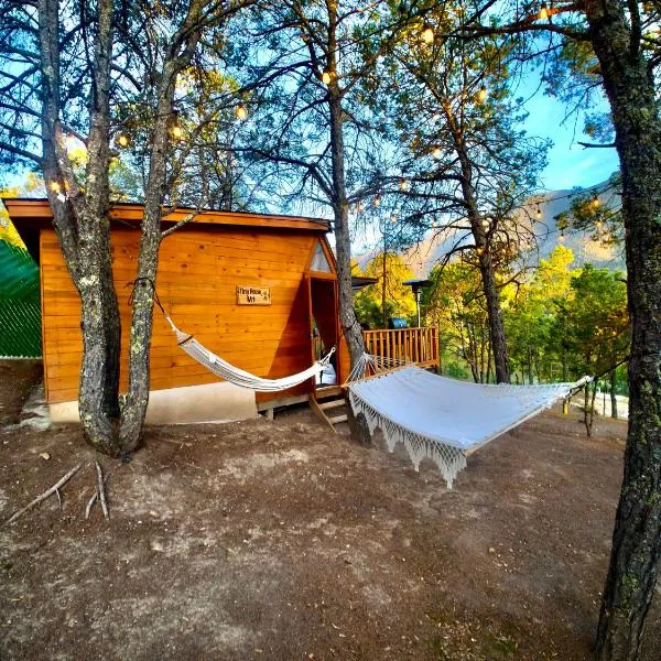 Glamping MORET Tiny House M1，位于Los Lirios的酒店