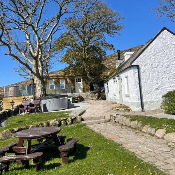 Carrick Cottage - Mourne Mountains，位于安纳隆的酒店