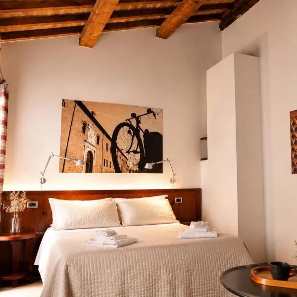 Boutique Rooms 3 0，位于费拉拉的酒店