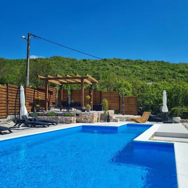 Kamena kuća Goranci，位于莫斯塔尔的酒店