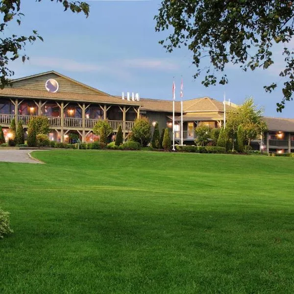 Eganridge Resort, Golf Club & Spa，位于Bobcaygeon的酒店