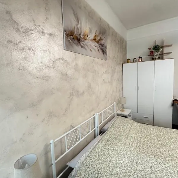 Central City Apartment of Asti，位于阿斯蒂的酒店