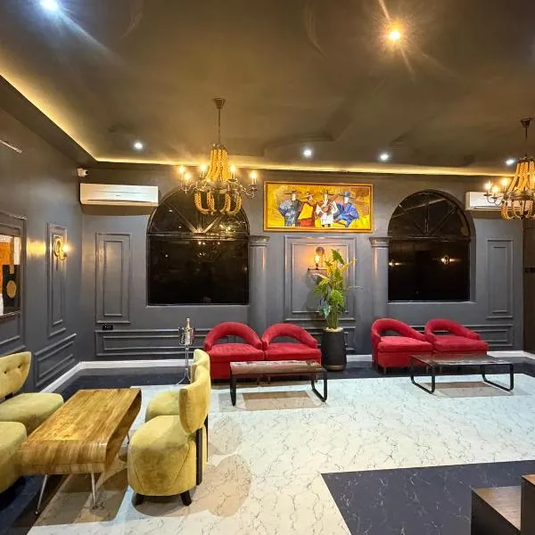 de brit hotel，位于贝宁城的酒店