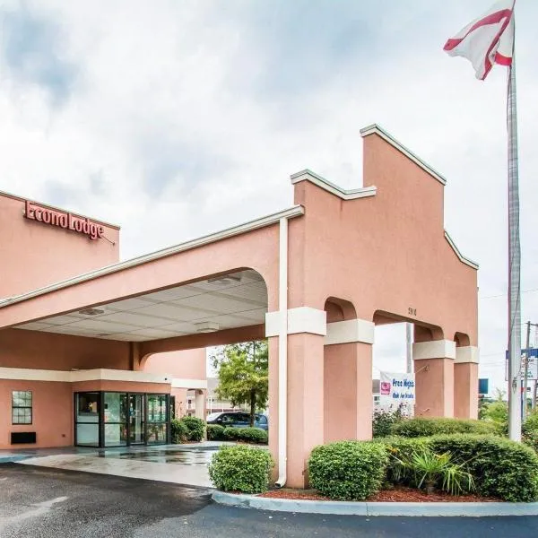 Econo Lodge Dothan West，位于多森的酒店
