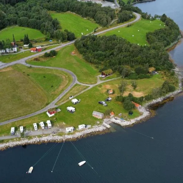 Sunndalsfjord Cottages Fredsvik Meisalstranda 455,506 og 508，位于孙达尔瑟拉的酒店