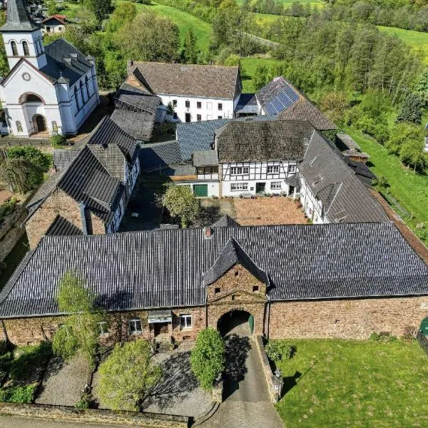 Hostel Burg Hausen，位于海姆巴赫的酒店