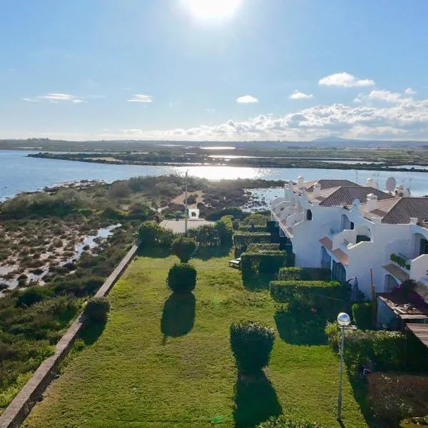 Villa Solria - Moradia T3 Primeira Linha Ria Formosa Cabanas de Tavira，位于塔维拉的酒店