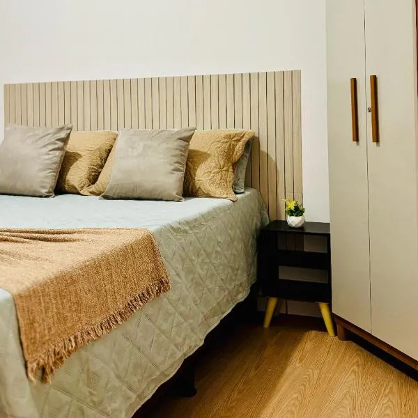 Apartamento Condomínio Firenze Sete Lagoas，位于塞蒂拉瓜斯的酒店