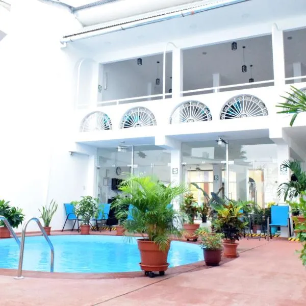 Hotel Jungle House，位于Padre Cocha的酒店