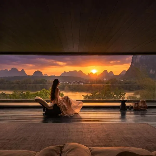 Yangshuo Gallery Resort--River View, Sunset,Cafe,Karast Mount,Ten-Mile Gallery,Free Laundry,Travel Guide,Book Tickets in Advance,E-Scooter Service，位于阳朔的酒店