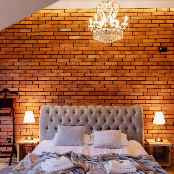 Apartament z wanną wolnostojącą，位于Stare Miasto的酒店