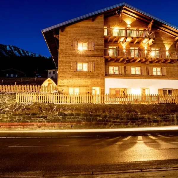 alpen select lodge Kleinwalsertal，位于里茨勒恩的酒店