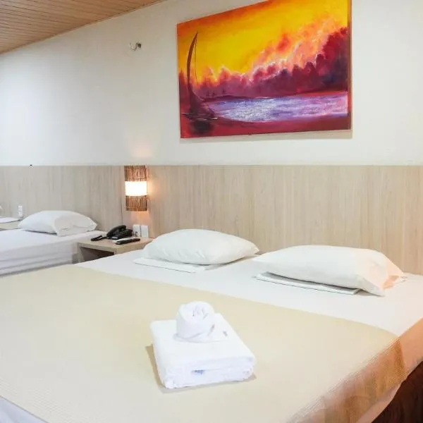 GoldMen Coliseum Beach Hotel，位于贝贝里比的酒店