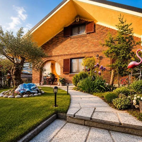 Villa Cupido Rifugio romantico con Spa privata e terrazza vicino Torino，位于皮亚内扎的酒店