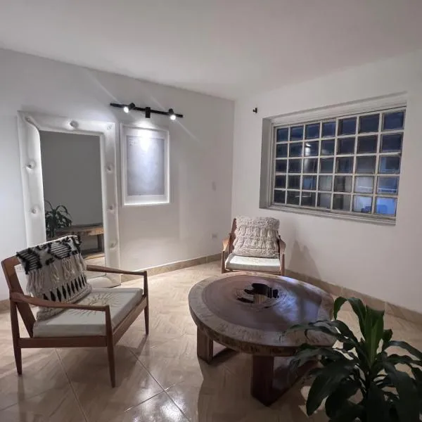 Estudio 201 Barrio blanco Estrato 5，位于库库塔的酒店