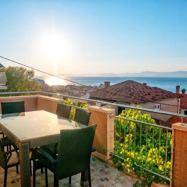 Vacation House on island Brac - Leona，位于波斯蒂拉的酒店