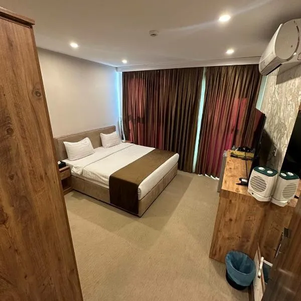 Ward Hotel Basra，位于巴士拉的酒店