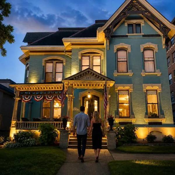 The Kalamazoo House Downtown Hotel and Suites，位于卡拉马祖的酒店