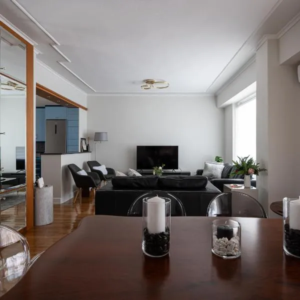 Oly modern apartment，位于卡泰里尼的酒店