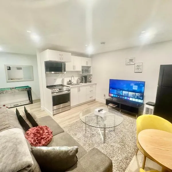 Stylish Home Near Moncton Airport，位于迪耶普的酒店