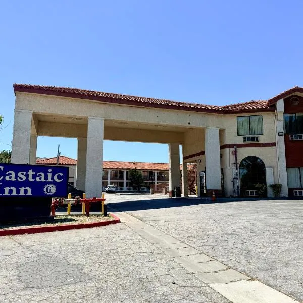 卡斯泰克华伦西亚六旗汽车旅馆，位于卡斯泰克的酒店