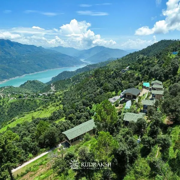 The Rudraksh, A Himalayan Retreat，位于Kandikhal的酒店