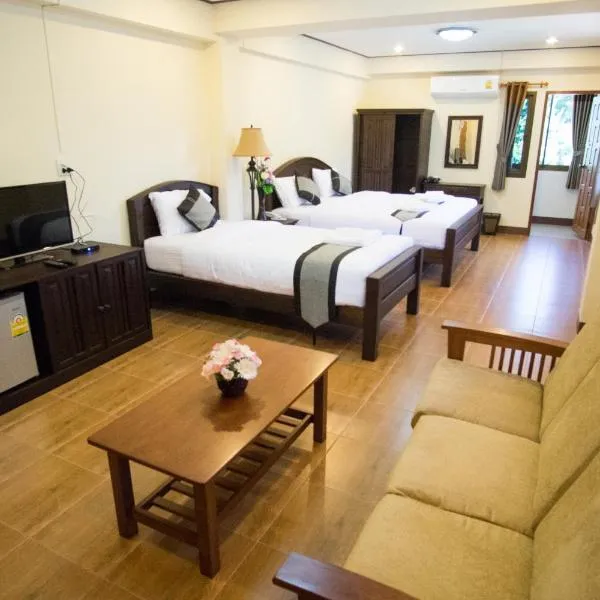南班坤酒店，位于Ban Na Tho的酒店
