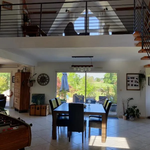 Chambre à la campagne chez l'habitant，位于Fillé的酒店