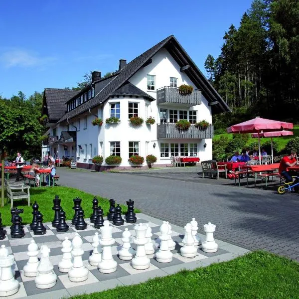 Gut Ahe Landgasthof Cafe Event，位于基希洪德姆的酒店