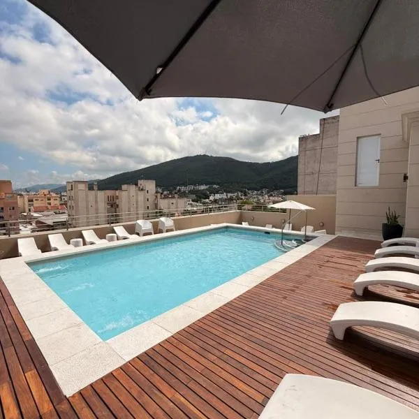 Hotel Alvarado Suites，位于萨尔塔的酒店