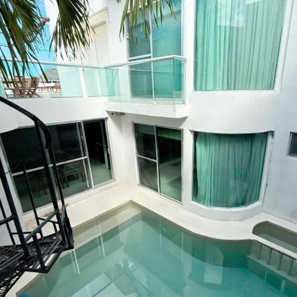 Casa con alberca en el centro de Puerto Progreso，位于普罗格雷索的酒店