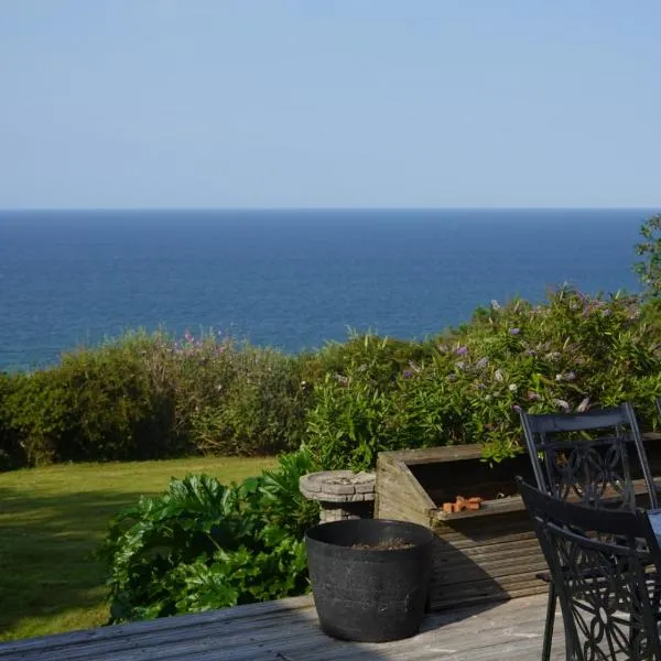 Stunning Sea View House in Norfolk,位于Trimingham的酒店
