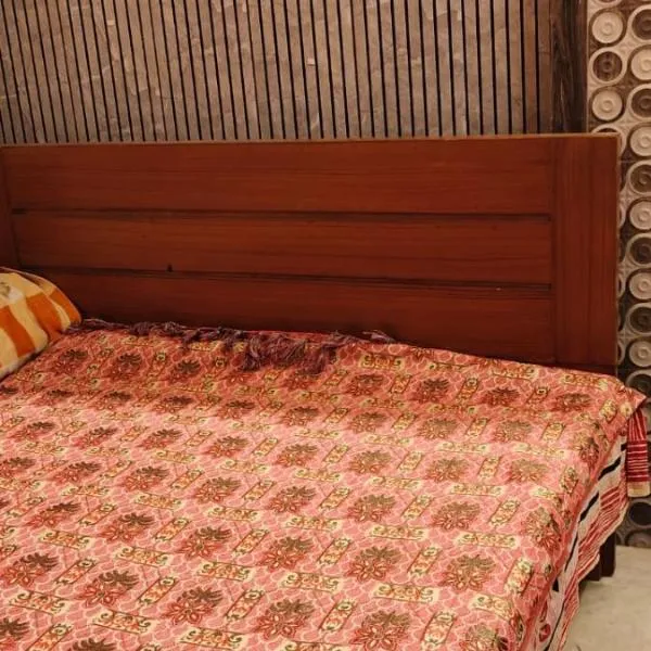 Bhopal Stay Nehru nagar，位于博帕尔的酒店