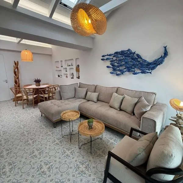 Villa Metaxa Barbati Beach Corfu，位于巴尔巴蒂的酒店