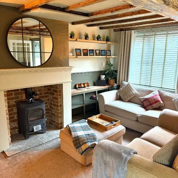 Rustic Retreat cottage，位于瑟斯克的酒店