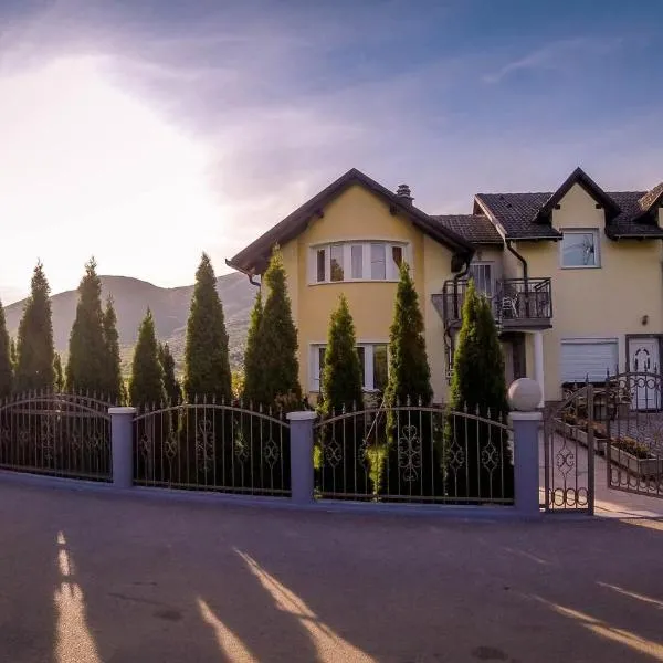 Rooms & Apartment Jozić，位于Prozor的酒店