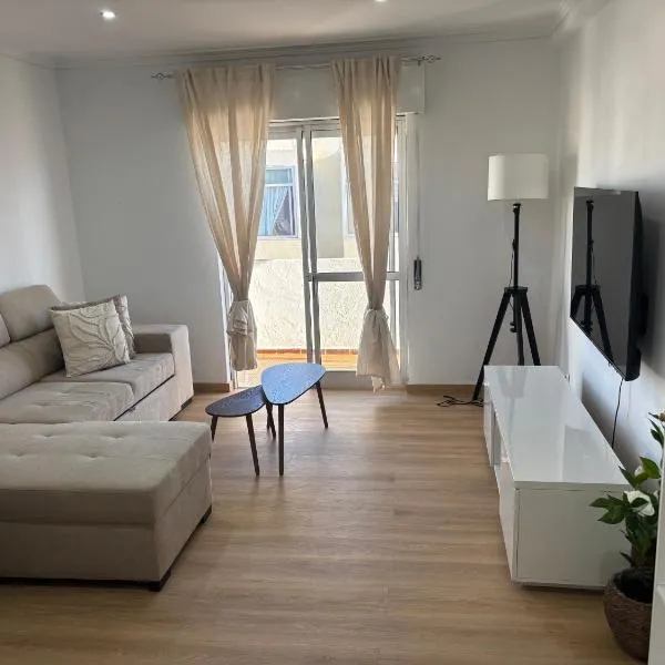 Casa Borges,位于Quelfes的酒店