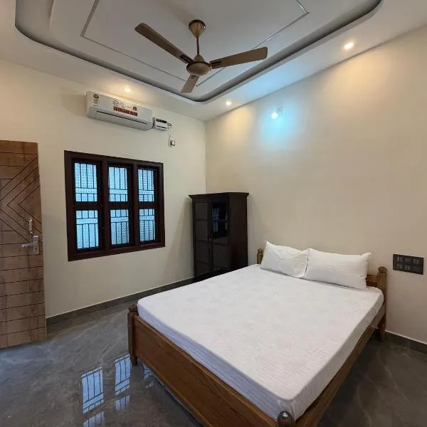 Tri Riverfront Homestay，位于乌杜皮的酒店