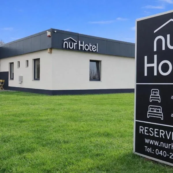 nurHotel，位于赖因贝克的酒店